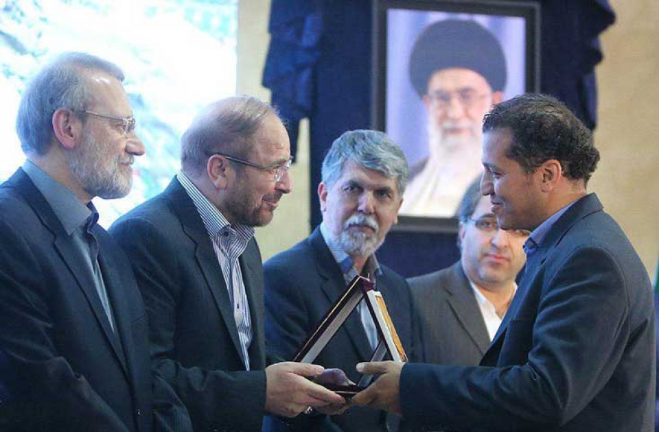 پیام حنان برگزیده ناشران الکترونیک بیست و نهمین نمایشگاه بین المللی کتاب تهران